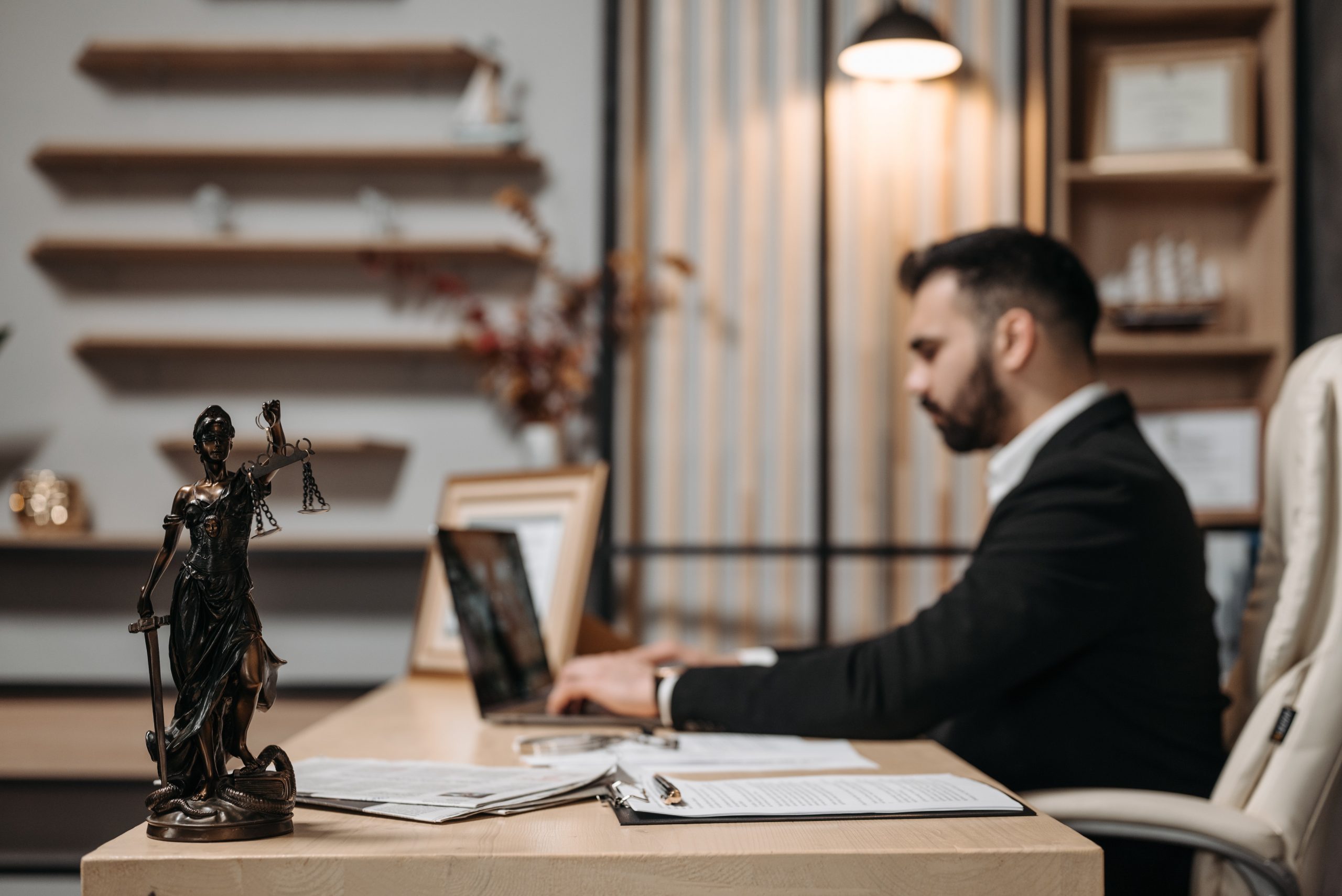 Quelle est l’importance d’un avocat en droit immobilier ?
