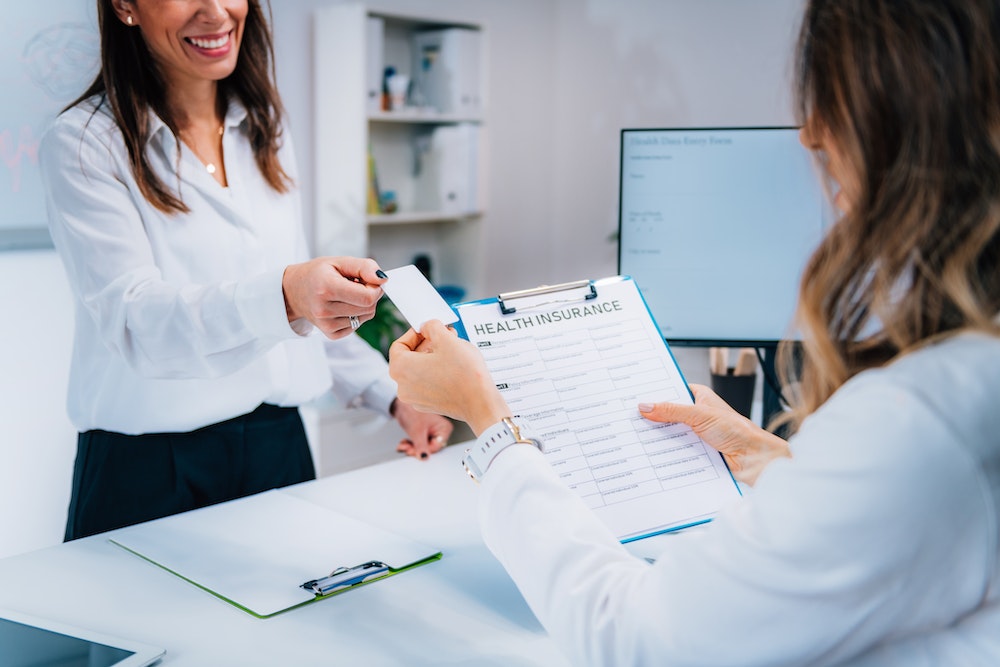 La résiliation en cours d'année des contrats d'assurance : Tout ce que vous devez savoir