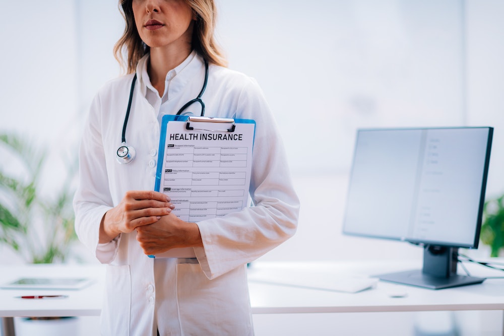 Comment gérer un litige avec sa mutuelle santé : conseils d'un avocat